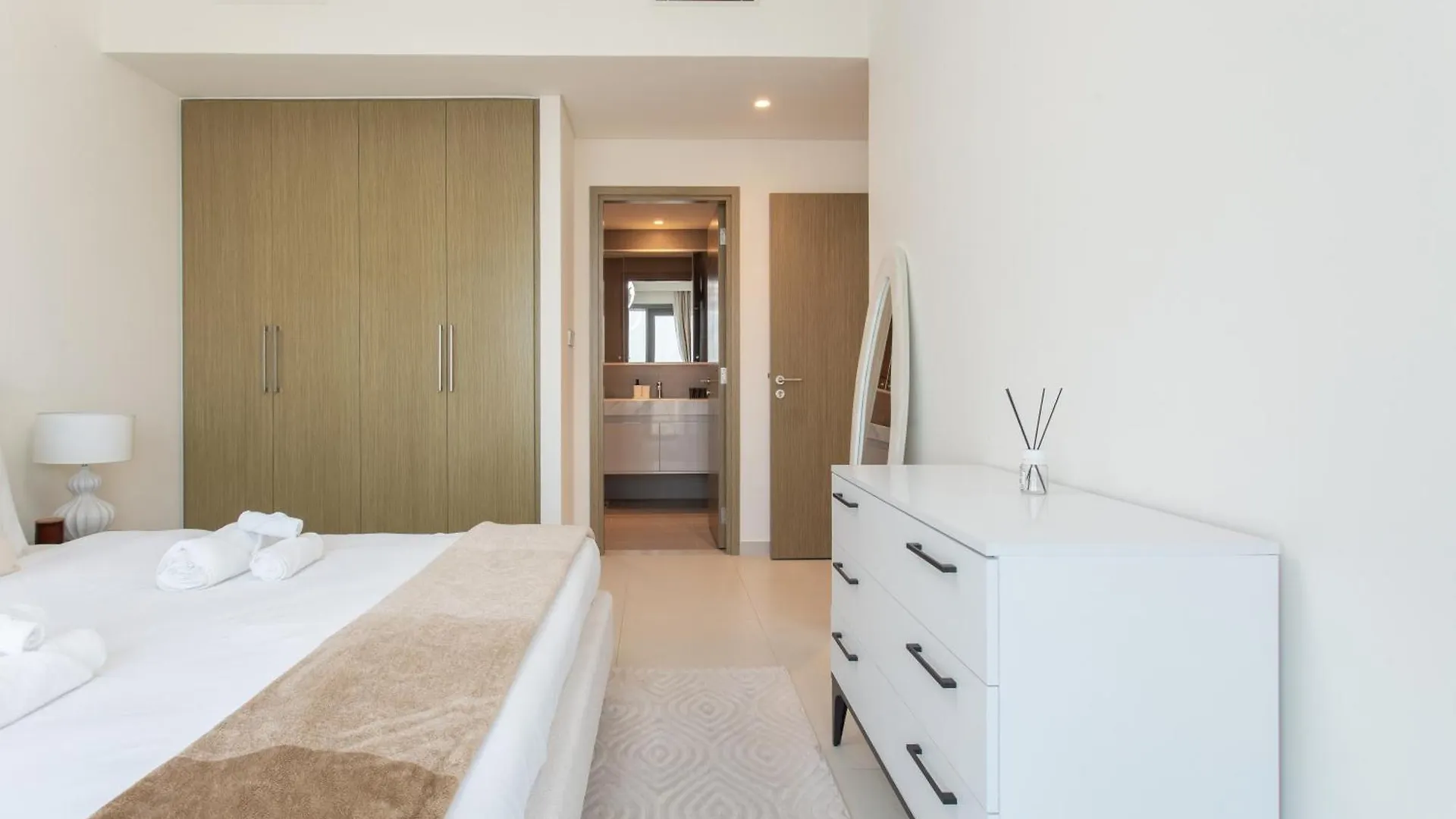 Apartment Prime Downtown Location 2Br Apt Burj Royale Dubai