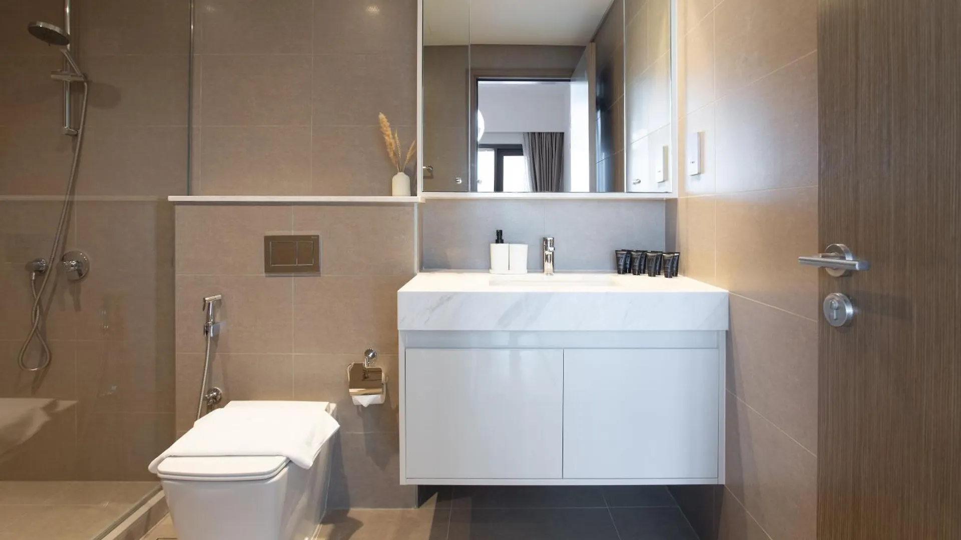 Apartment Prime Downtown Location 2Br Apt Burj Royale Dubai United Arab Emirates